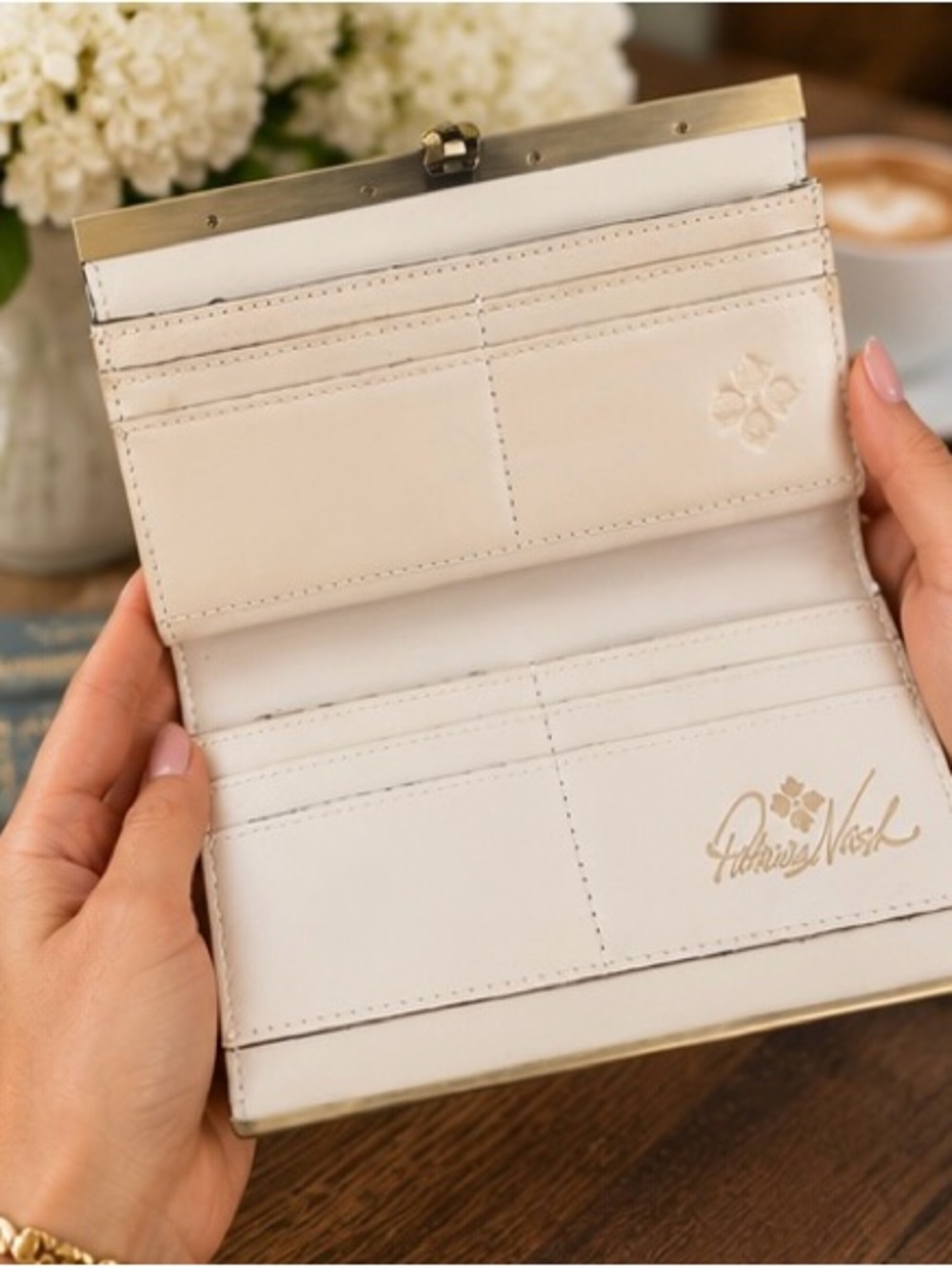 Patricia Nash Cauchi Wallet Chalk White Tooled Leather Western Luxe Cottagecore - Picture 6 of 16
